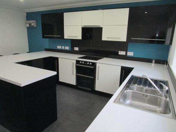 Kitchen/Breakf...