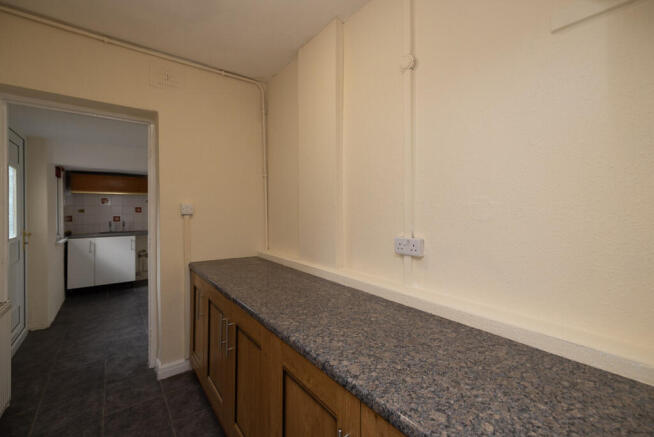 3 bed Terraced for sale Image 8
