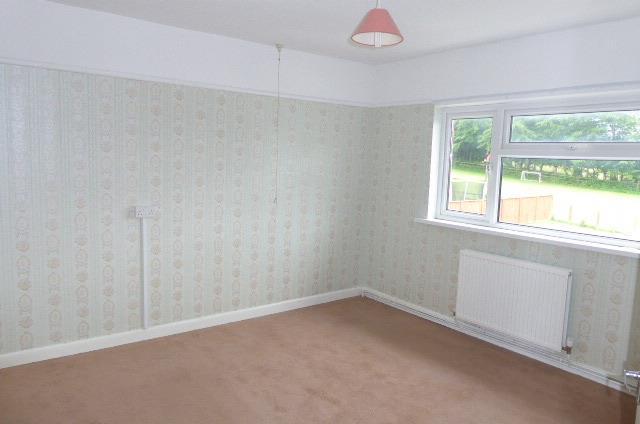 REAR DOUBLE BEDROOM 