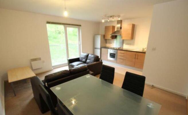 Living Room / Kitche