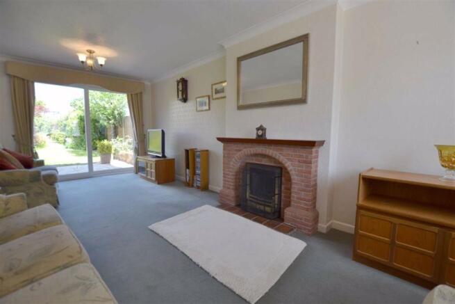 SITTING ROOM