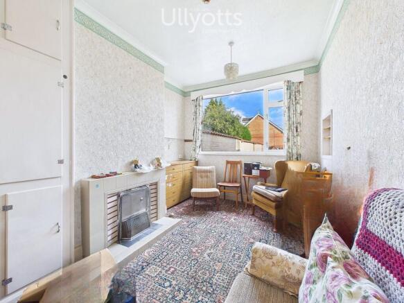 2 bed Semi-Detached Bungalow for sale Image 4