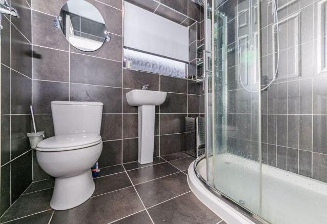 Shower room 