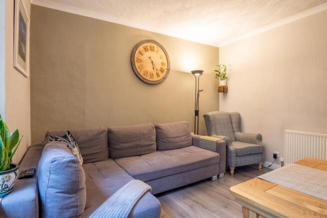 Midlem Drive, Glasgow, G52 photo 5