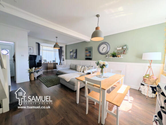 Lounge/Diner