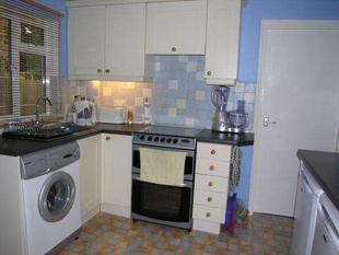 KITCHEN: