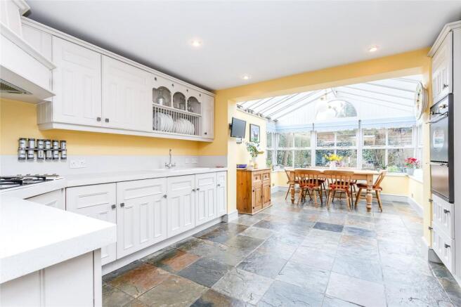 Kitchen/Conservatory