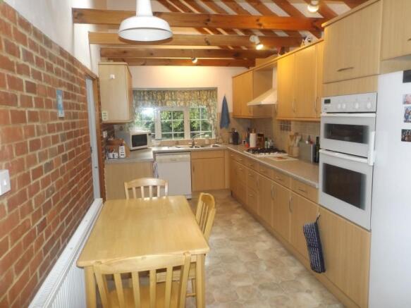 Kitchen/breakfast ro