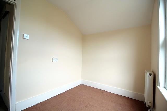 small room 