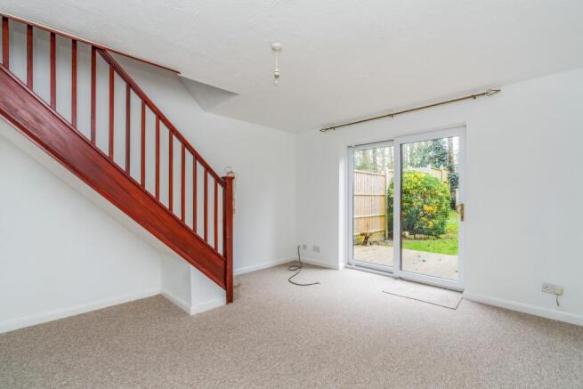 Living Room (2)