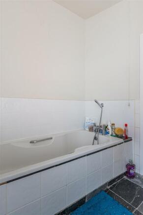 Moorland Road 160-9.jpg