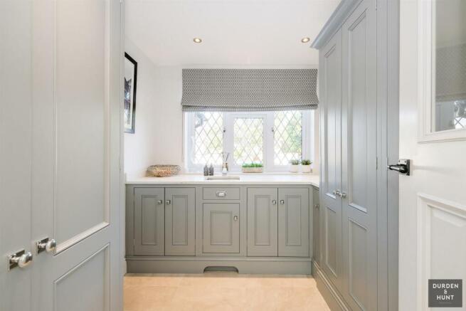 lyndhurst rise-25_1.jpg