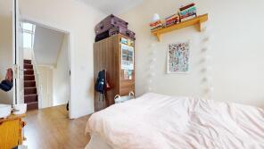 53, King Henry's Walk, London N1 4NH