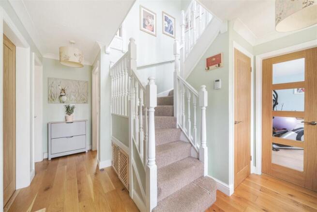 4 Old Oak Drive, Silverstone