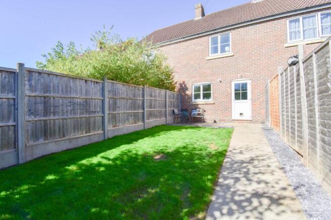 Browning Close, Bromham, MK43 photo 4