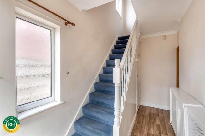 3 bed House for sale Image 8