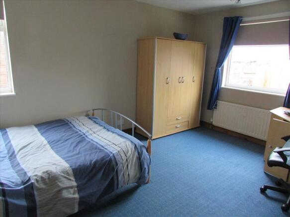 BEDROOM 1
