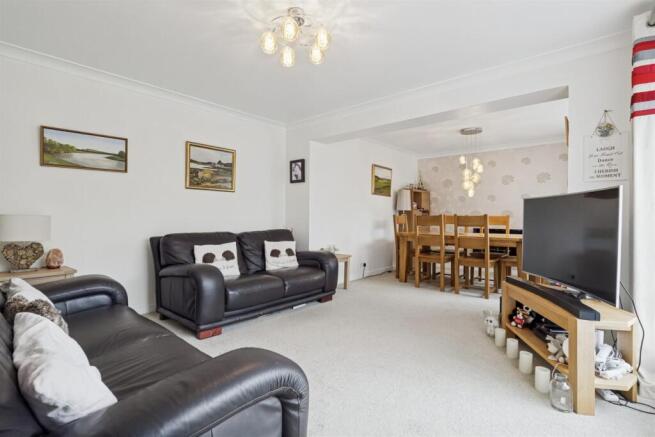 Kinloch Road, Newton Mearns photo 4