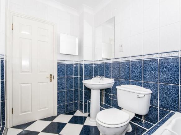 Bathroom1
