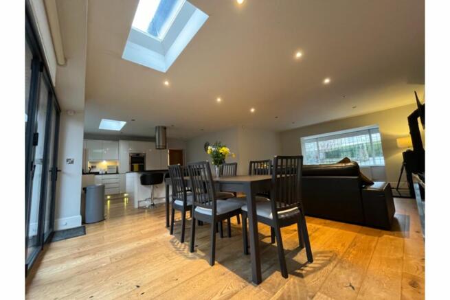 Kitchen/Family Room