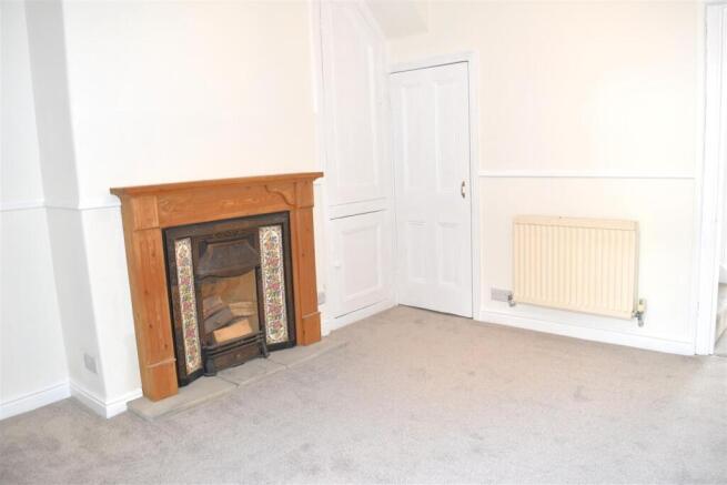 3 bed Terraced for sale Image 6