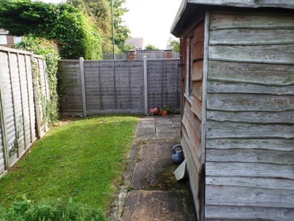 Garden 2 Showing She