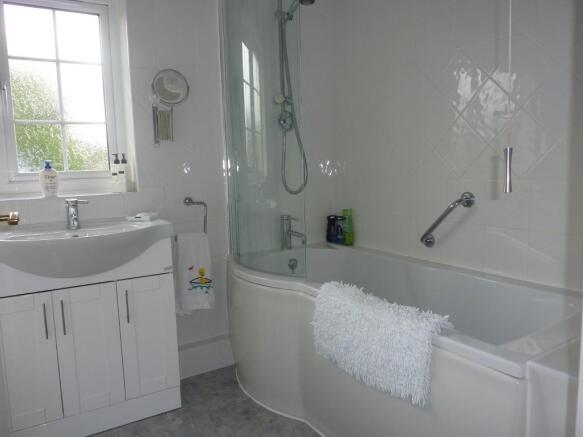 Family bathroom