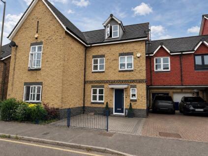Hedingham Road, Chafford Hundred
