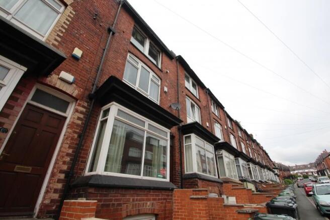 7 bed Terraced to rent Image 10