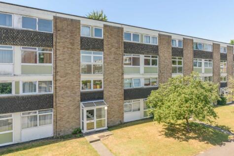 Copenhagen Way, Walton-on-Thames, KT12