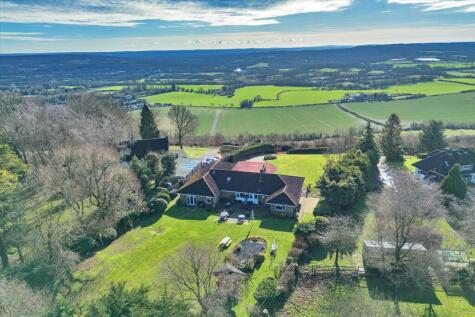 Old Coach Road, Wrotham, Sevenoaks, Kent TN15