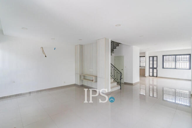 4 Bedroom Twin Villa For Sale - Chip Mong Landmark 60M, Phnom Penh