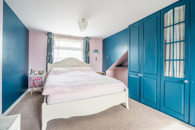 2 bed Semi-Detached for sale Image 7