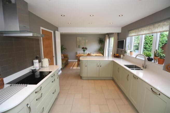 Open Plan Dining Kitchen