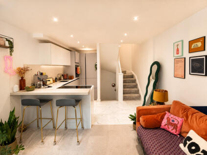 Saville Row, Hayes, BR2