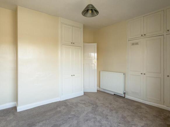 2 bed Semi-Detached for sale Image 11