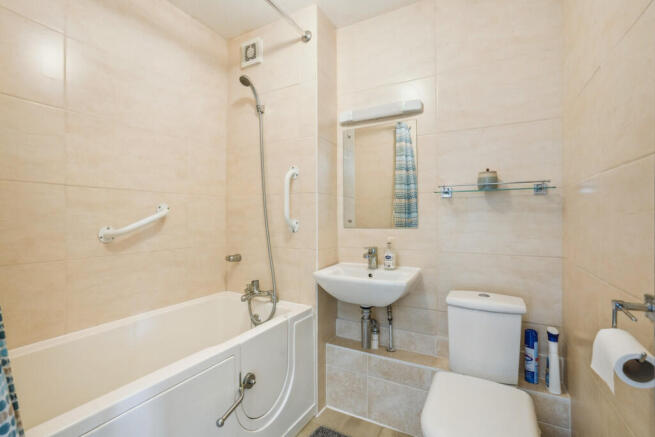 Photo 7