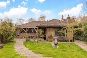 Moles Chamber, Sandy Lane, East Grinstead RH19 3LP