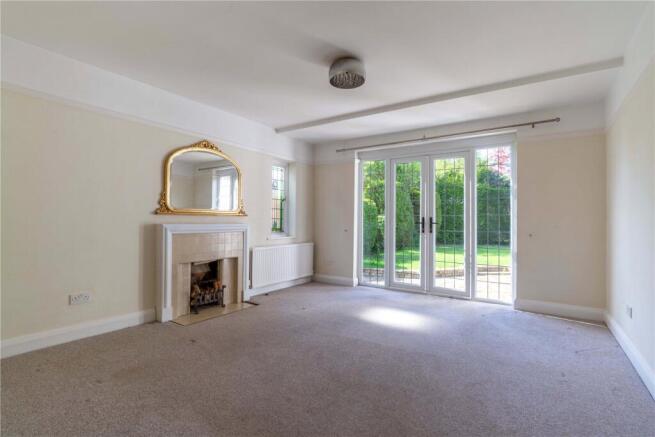 3, Shelley Grove, Loughton, Essex, IG10 photo 4
