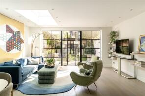 39, Wallingford Avenue, London W10 6PZ