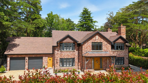 Ashley Drive North, Ashley Heath, Ringwood, BH24