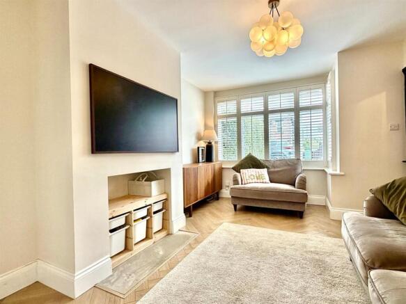 2 bed Semi-Detached for sale Image 6