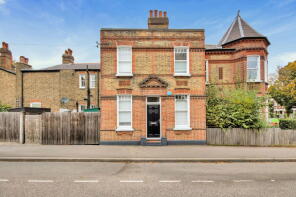 1a, Dalkeith Road, London SE21 8LT