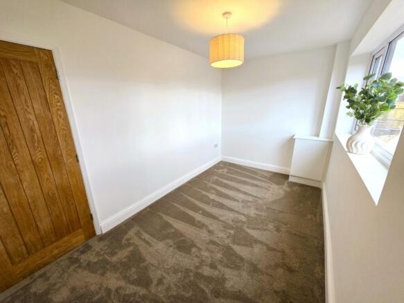 2 bed Bungalow for sale Image 12