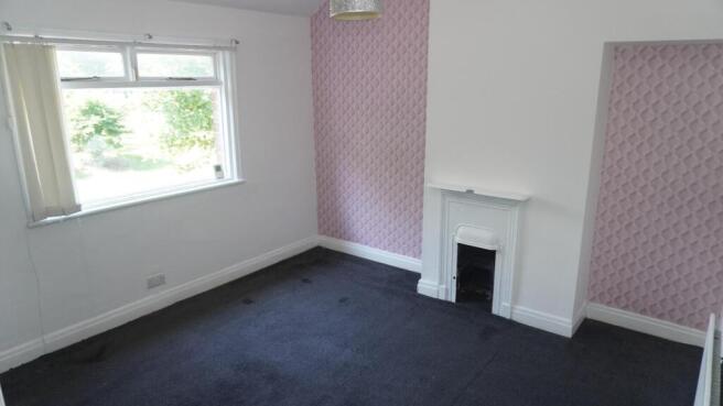 Semi-Detached for sale Image 11