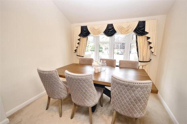 Adel Towers Court, Leeds, West Yorkshire photo 4