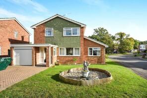 14, Fowler Close, Reading RG6 7SS