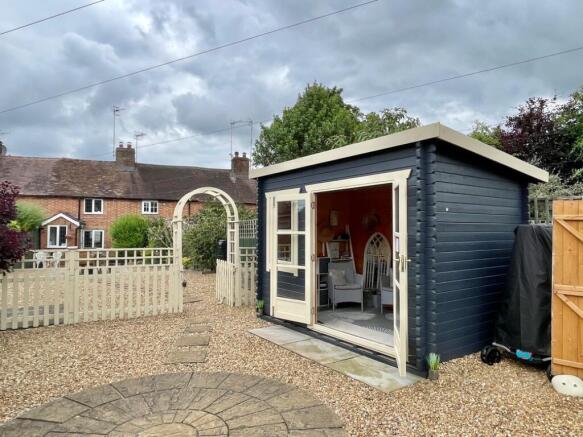 Garden Room 