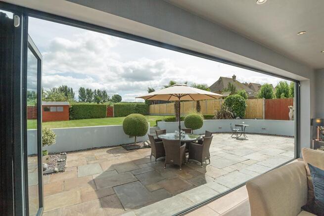 Mag-Orangery-View.jpg