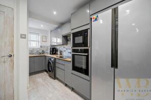 12, King Charles Place, Emerald Quay, Shoreham-by-sea BN43 5JH